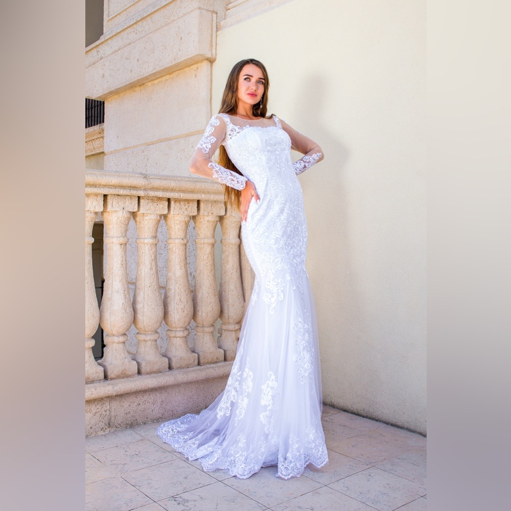 Lace Mermaid Wedding Dress Long Sleeves